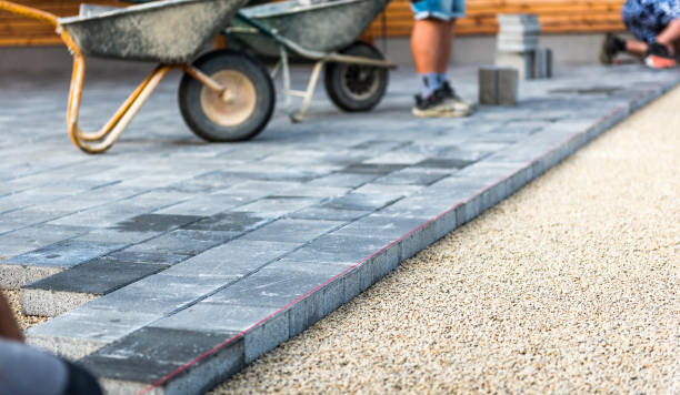 Best Concrete Driveway Installation  in Cottage Grove, MN